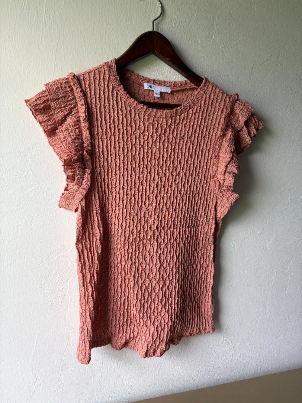 DR2 textured stretch blouse in muted rust color